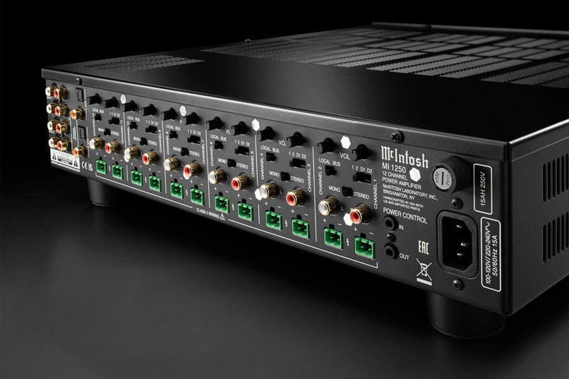 McIntosh MI1250. Amplificador Multizona 50 Watts x 12