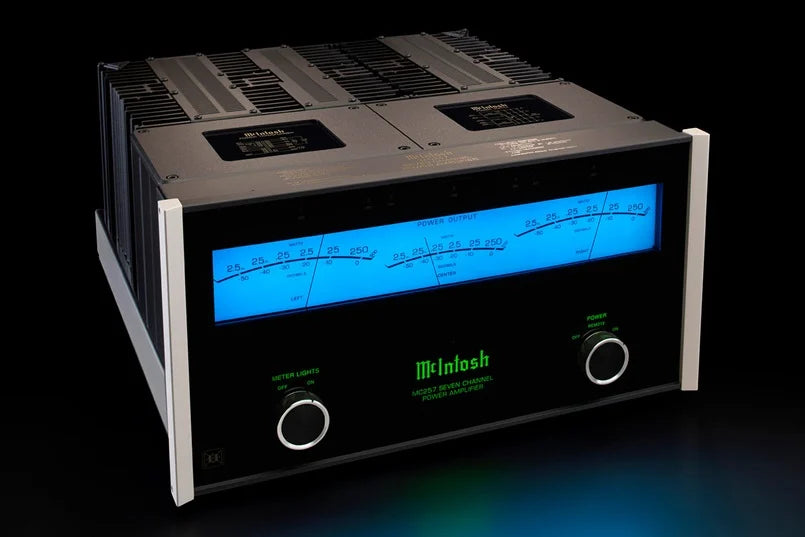 McIntosh MC257. Amplificador Multicanal 200 Watts x 7