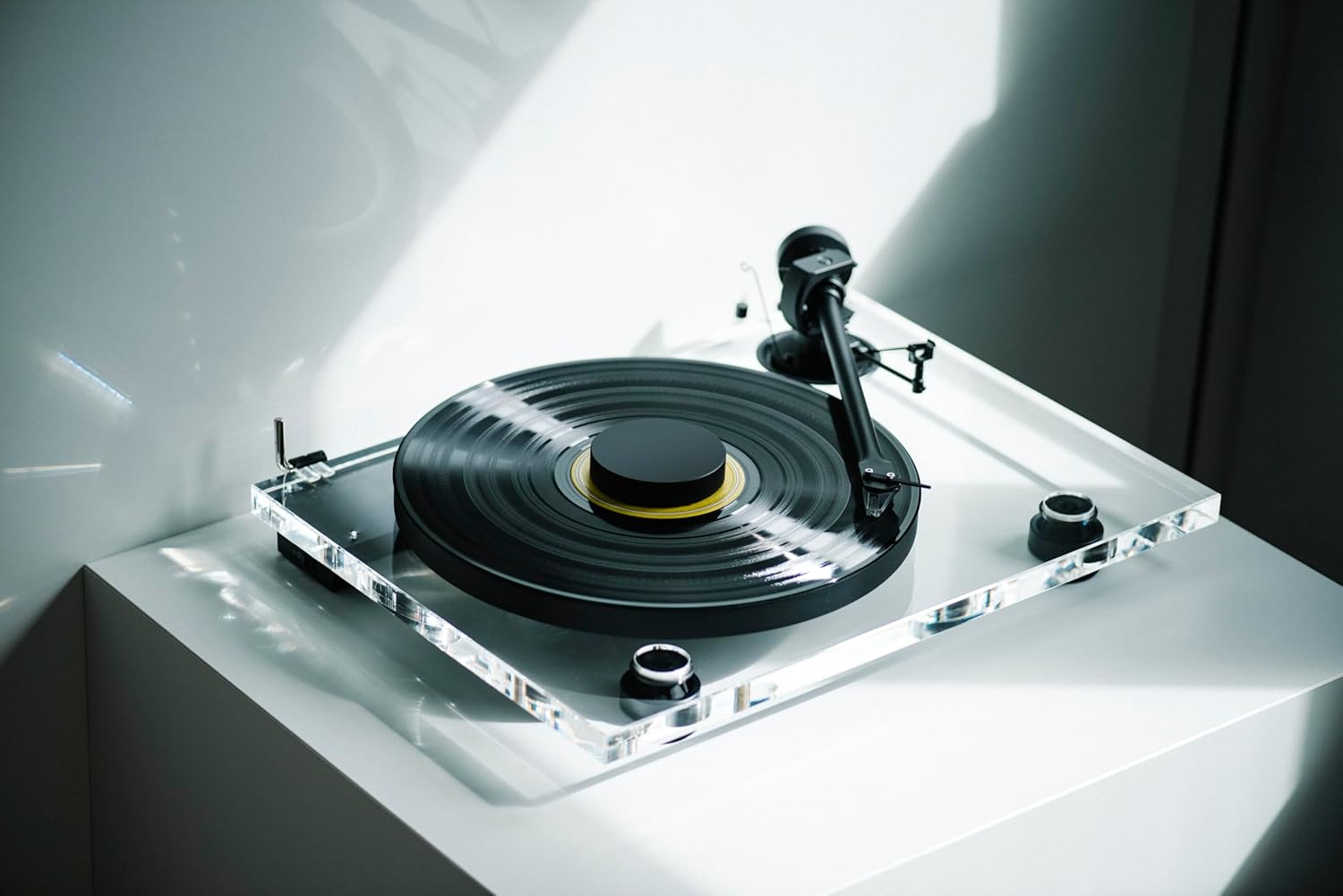 Pro-Ject XA B. Tornamesa Acrílica con Brazo de 10" Aluminio y Pick it PRO Balanced