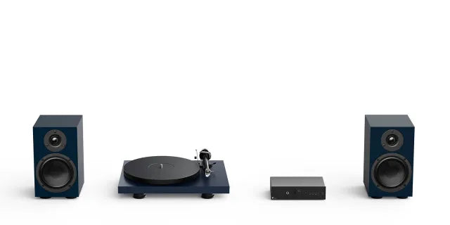 Pro-Ject Colourful Audio System 2. Sistema HiFi Completo con Debut EVO 2, MaiA S3 y Altavoces