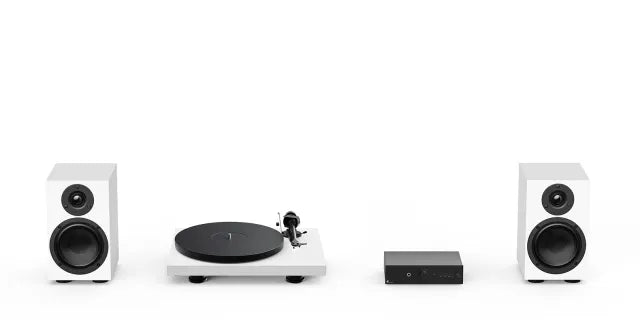 Pro-Ject Colourful Audio System 2. Sistema HiFi Completo con Debut EVO 2, MaiA S3 y Altavoces
