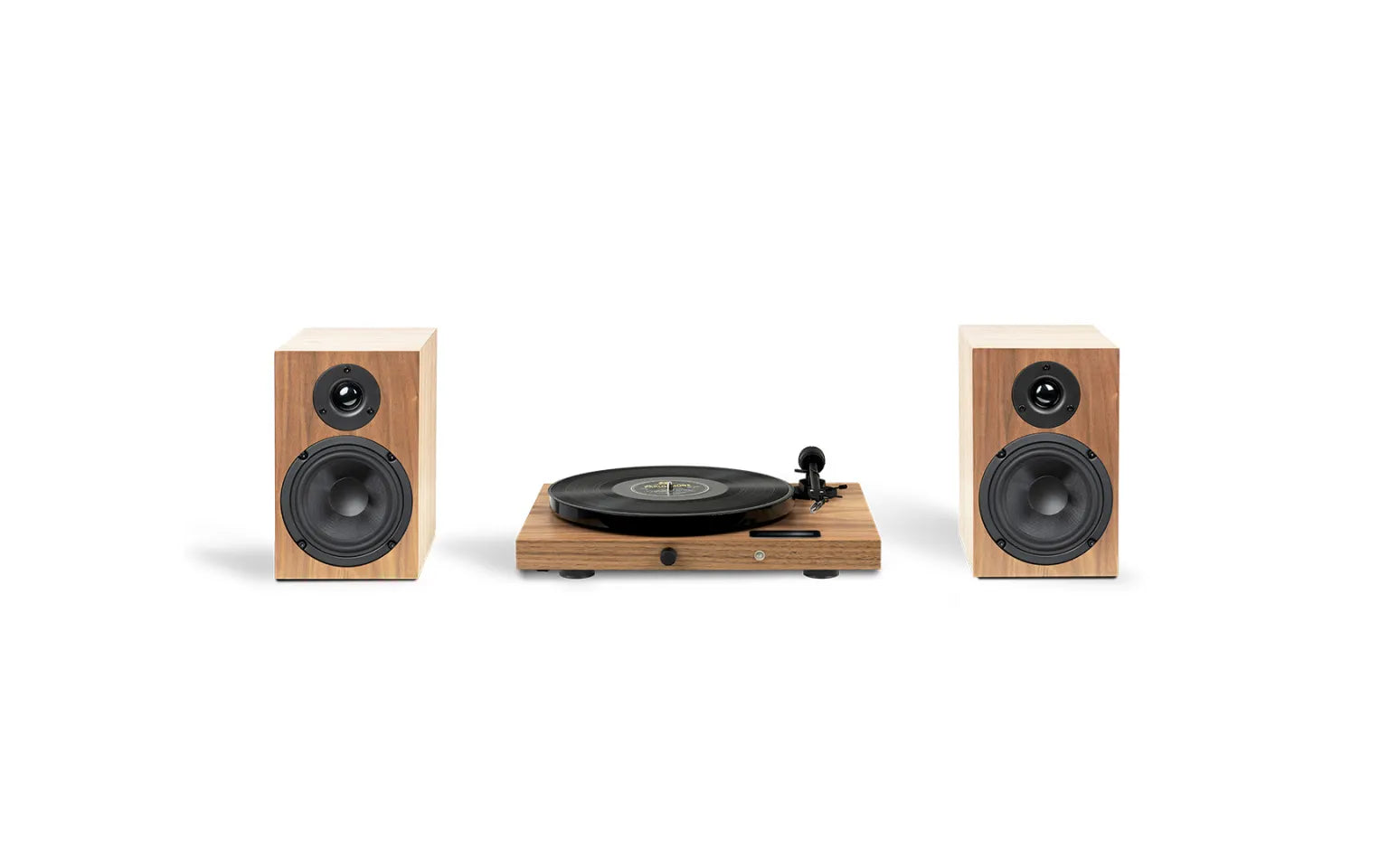 Pro-Ject Juke Box E1 HiFi Set. Sistema Todo-en-Uno con Tornamesa, Amplificador 2x50W y Altavoces