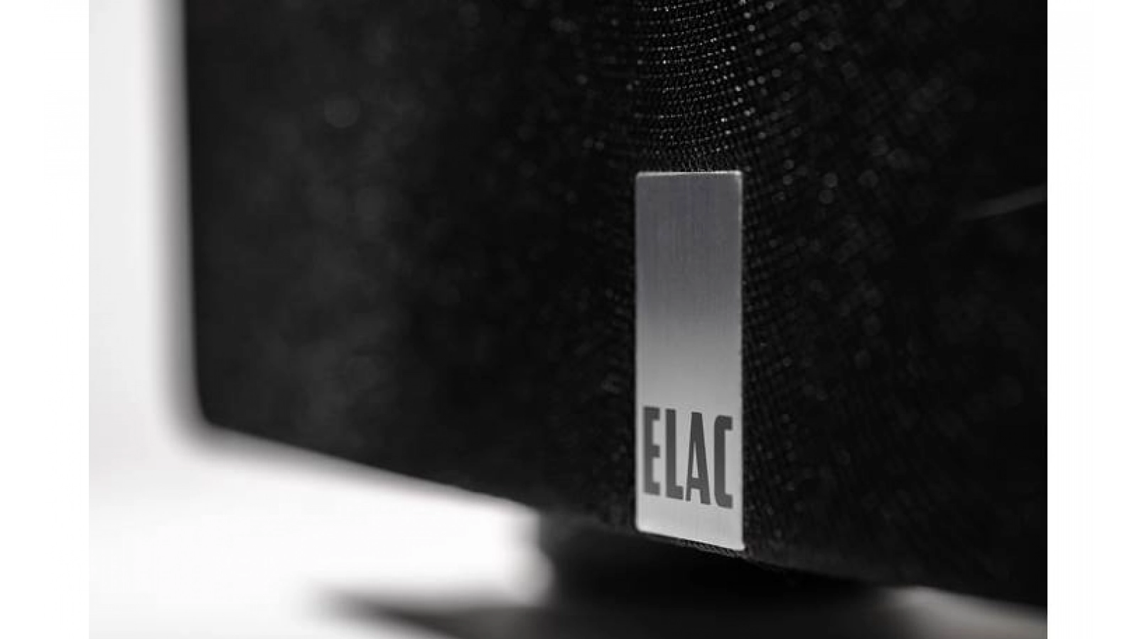 Elac Varro RS500. Subwoofer 10" 500 Watts